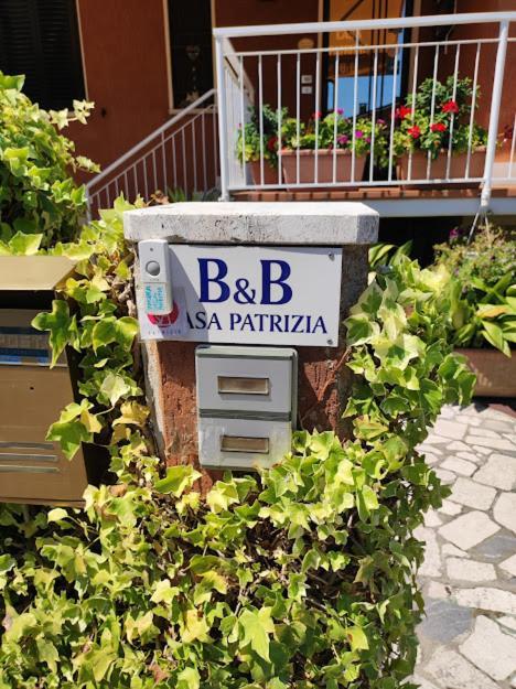 Casapatrizia B&B シルミオーネ エクステリア 写真